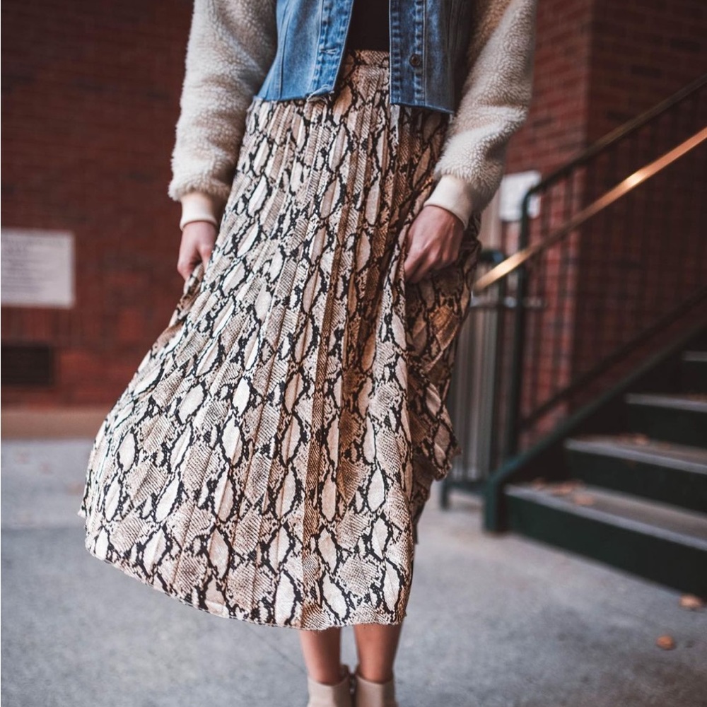 ChicWish Pleated Midi Skirt